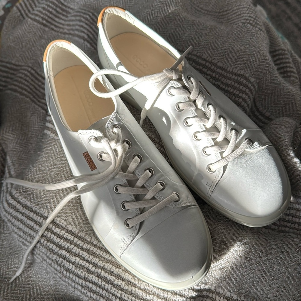Ecco “Soft 7” white leather sneaker. Sz 11